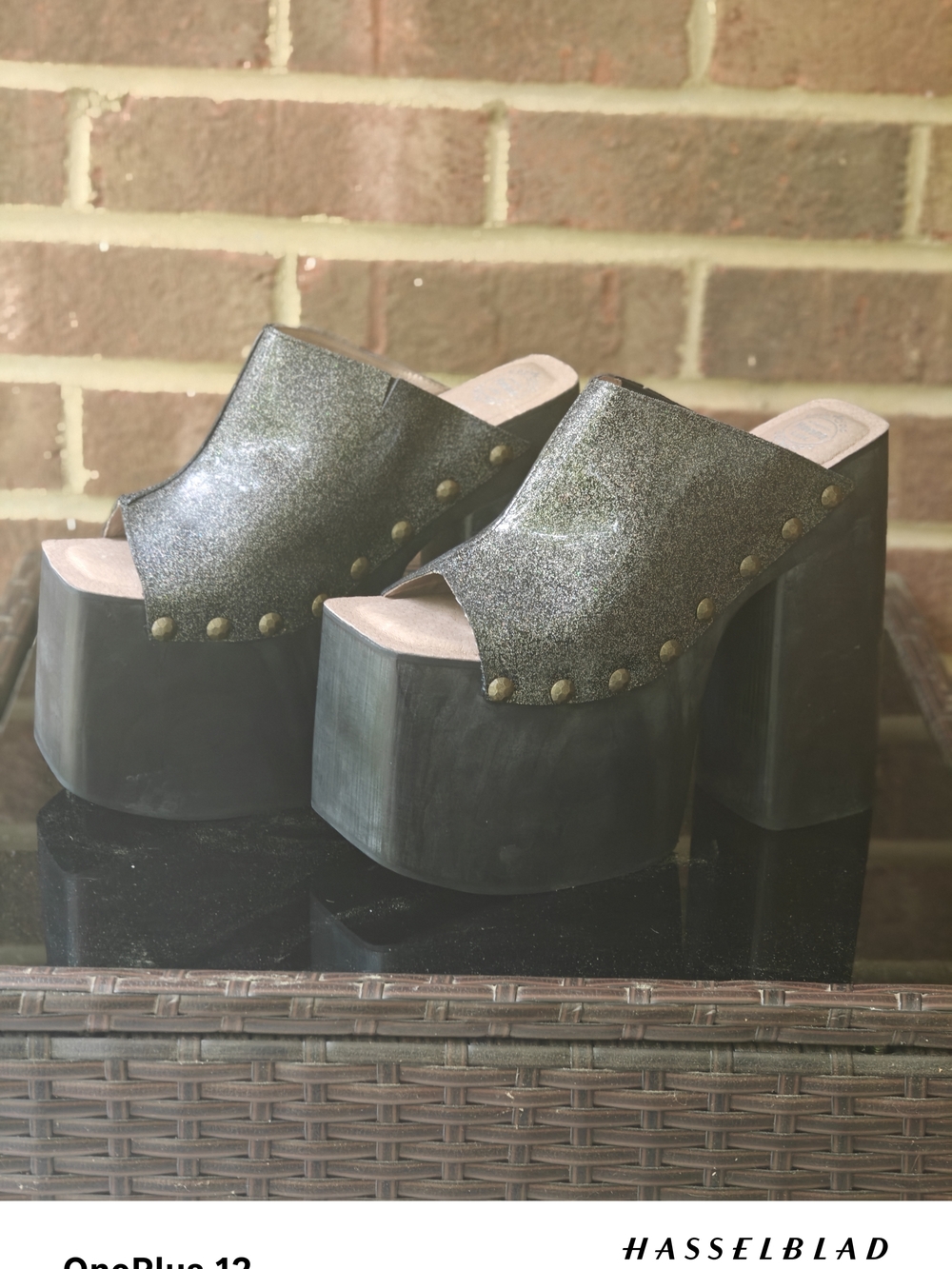 Jeffrey Campbell Black 🖤 Glitter Studded Platform Mules - Picture 5 of 11